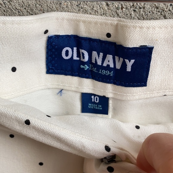 Polka Dot Shorts from Old Navy - Picture 6 of 12